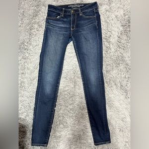 American Eagle Jeans size 6 long